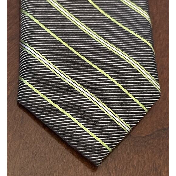 Calvin Klein Gray Green 100% Silk Men’s Neck Tie Made In China - Picture 6 of 10